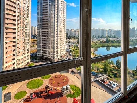 квартира за адресою Ревуцького вул., 40-В