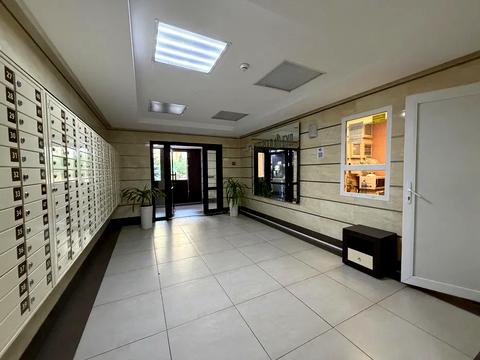 квартира за адресою Сім'ї Кульженків вул. (Петра Дегтяренка), 31-А