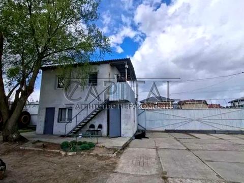 комерційна за адресою Київська вул., 31