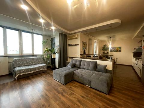 квартира по адресу Миколы Бажана просп., 16
