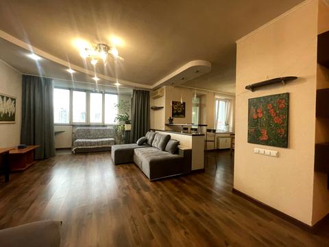 квартира по адресу Миколы Бажана просп., 16
