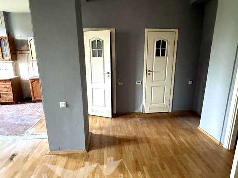 квартира за адресою Монтажників вул., 44