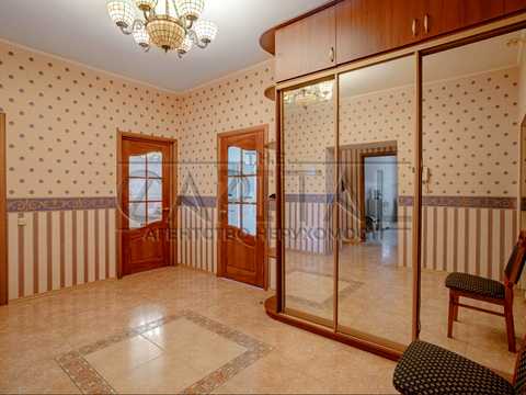квартира за адресою В'ячеслава Чорновола вул., 25