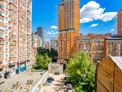 квартира за адресою В'ячеслава Чорновола вул., 25