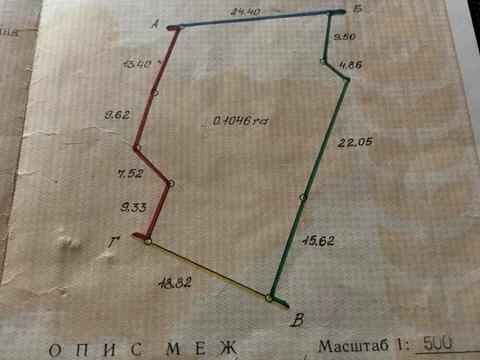 дом по адресу біля Школи