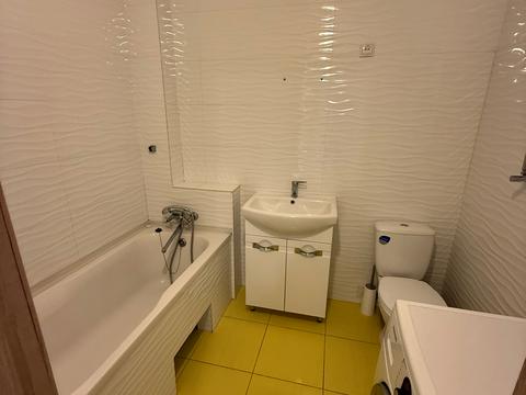 квартира за адресою Свободи вул., 12а