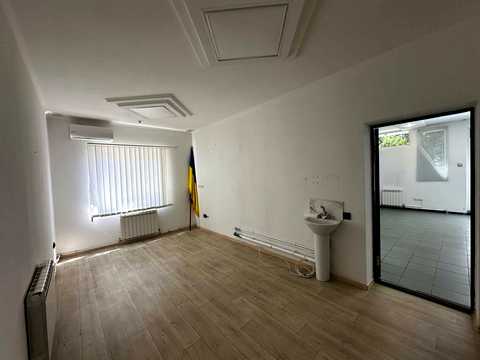 комерційна за адресою Миколаїв, Миколаївська вул., 20а