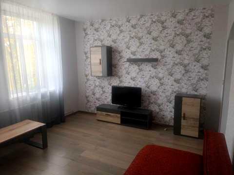 квартира за адресою Комарницького вул., 12
