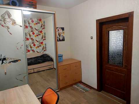 квартира за адресою Комарницького вул., 12
