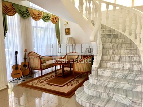 будинок за адресою Лісова вул., 5