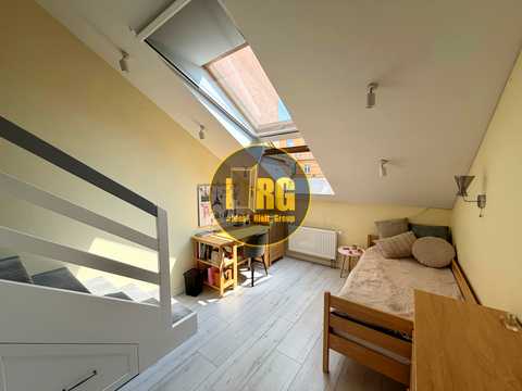 квартира за адресою Регенераторна вул., 4 к13