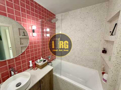 квартира за адресою Регенераторна вул., 4 к13