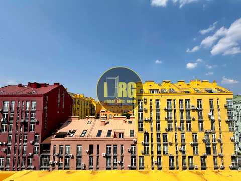 квартира за адресою Регенераторна вул., 4 к13