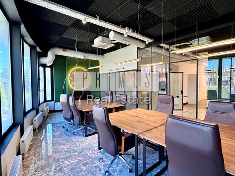 комерційна за адресою Кловський узвіз, 7a
