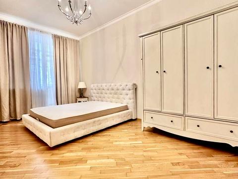 квартира за адресою Каркашадзе пров. (Цегляний), 9