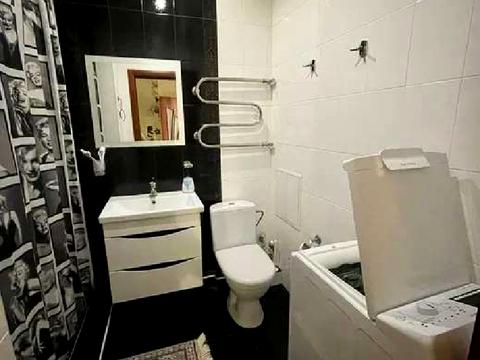 квартира по адресу Сім'ї Кульженків ул. (Петра Дегтяренка), 33