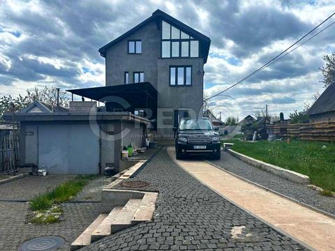 будинок за адресою Крутогірна вул.