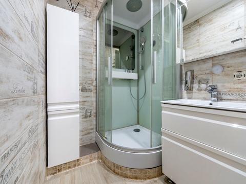 квартира по адресу Радистов ул., 34-А