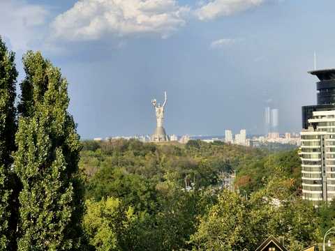 квартира по адресу Леси Украинки бульв., 29