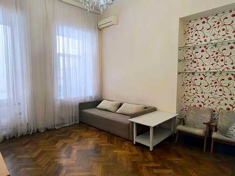 квартира за адресою Успенська вул. (Чичерина), 25