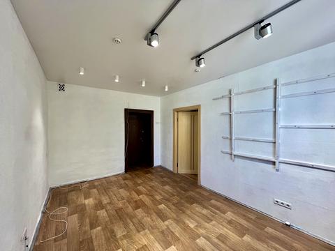 комерційна за адресою Київ, Рибальська вул., 2