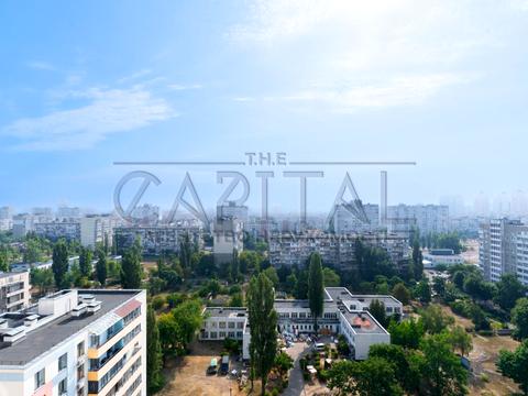 квартира за адресою Богатирська вул., 6-А