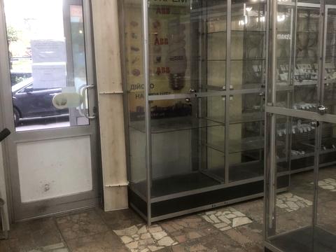 коммерческая по адресу Соборности просп. (Возз'єднання), 14