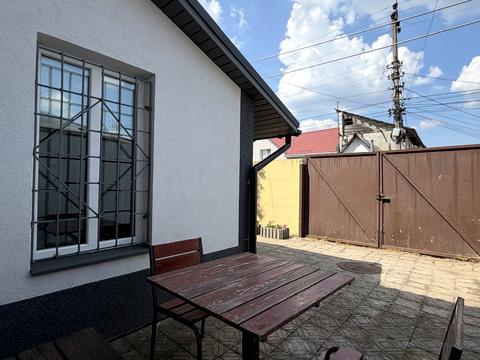 квартира за адресою Новопівнічна вул., 9