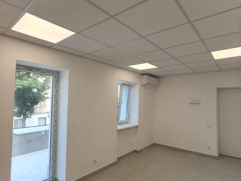коммерческая по адресу Богдана Хмельницкого ул., 14