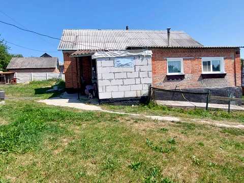 ділянка за адресою с. Зарванці, Хмелянська