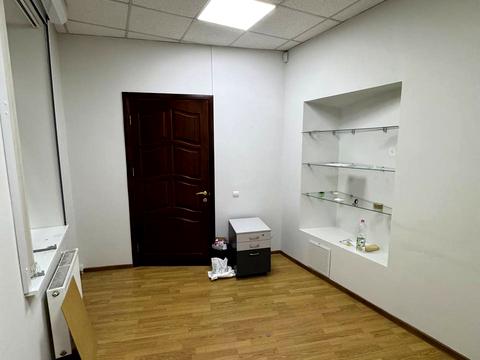 коммерческая по адресу Винниченко ул. (Советская), 2