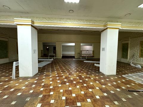 комерційна за адресою Кривий Ріг, Металургів просп., 34а