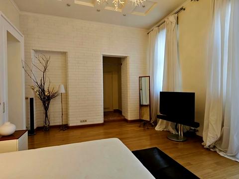 квартира по адресу Большая Житомирская ул., 8-А