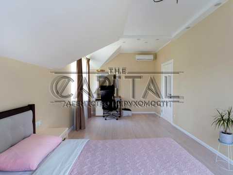 будинок за адресою 1 Травня вул.