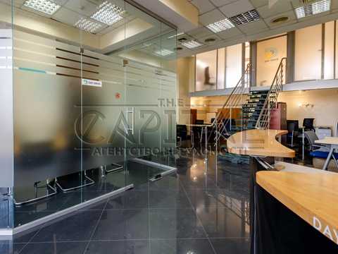 комерційна за адресою Жилянська вул., 59