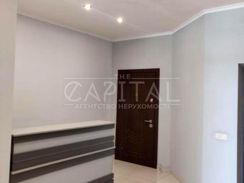 комерційна за адресою Київ, Кловський узвіз, 7a