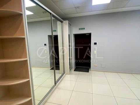 комерційна за адресою Київ, Кловський узвіз, 7a