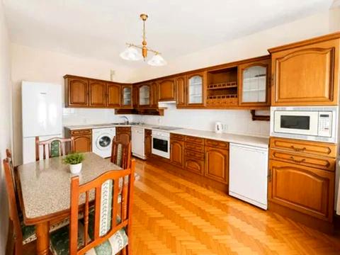 квартира по адресу Александра Конисского ул., 52-58