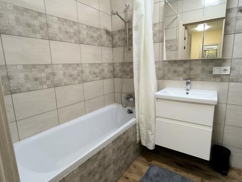 квартира за адресою Ясинуватський пров., 10