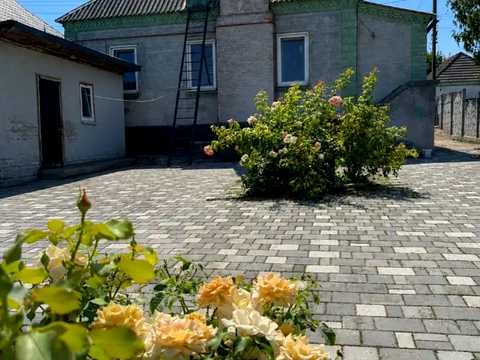 будинок за адресою Робiтничий пров.
