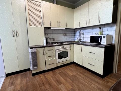 квартира за адресою Боголюбова вул., 10