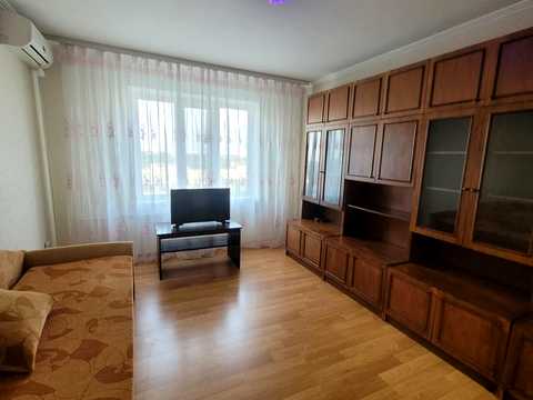 квартира за адресою Якуба Коласа вул., 14