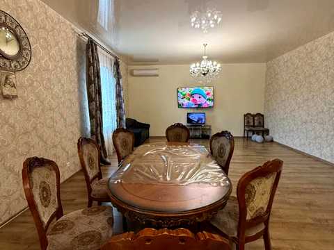 будинок за адресою Червоної Калини вул. (Ашхабадська)