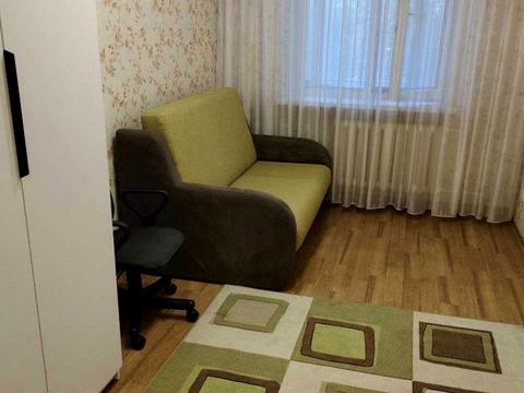 квартира за адресою Осіння вул., 12