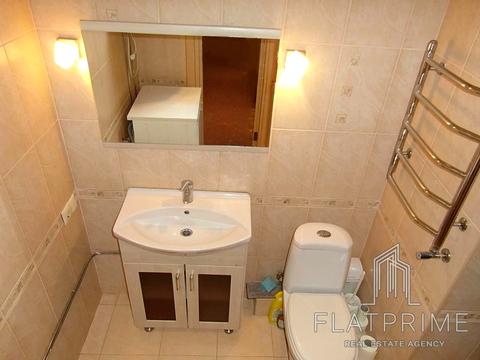 квартира за адресою Анни Ахматової вул., 19