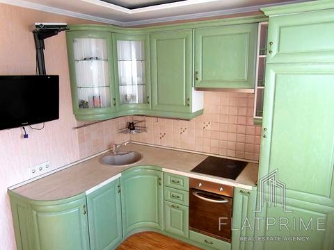 квартира за адресою Анни Ахматової вул., 19