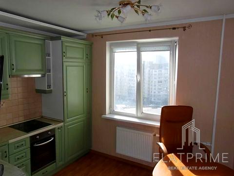 квартира за адресою Анни Ахматової вул., 19