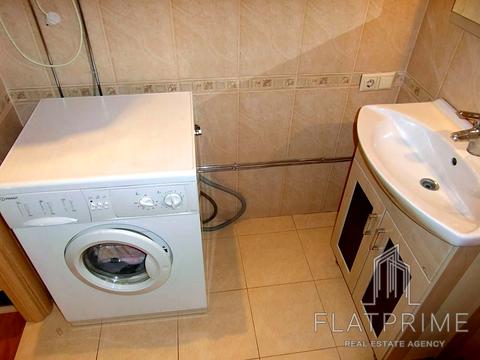 квартира за адресою Анни Ахматової вул., 19