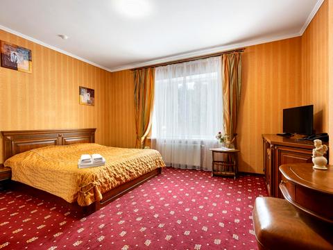 коммерческая по адресу Бориславская ул., 7