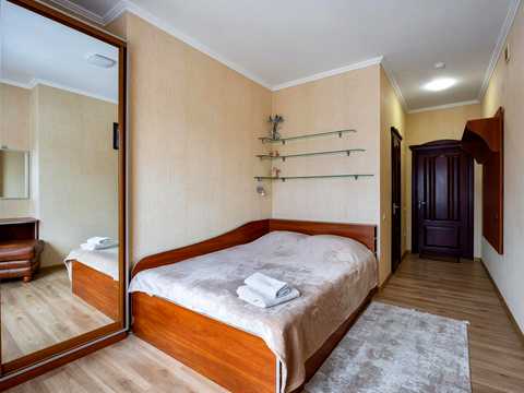 коммерческая по адресу Бориславская ул., 7